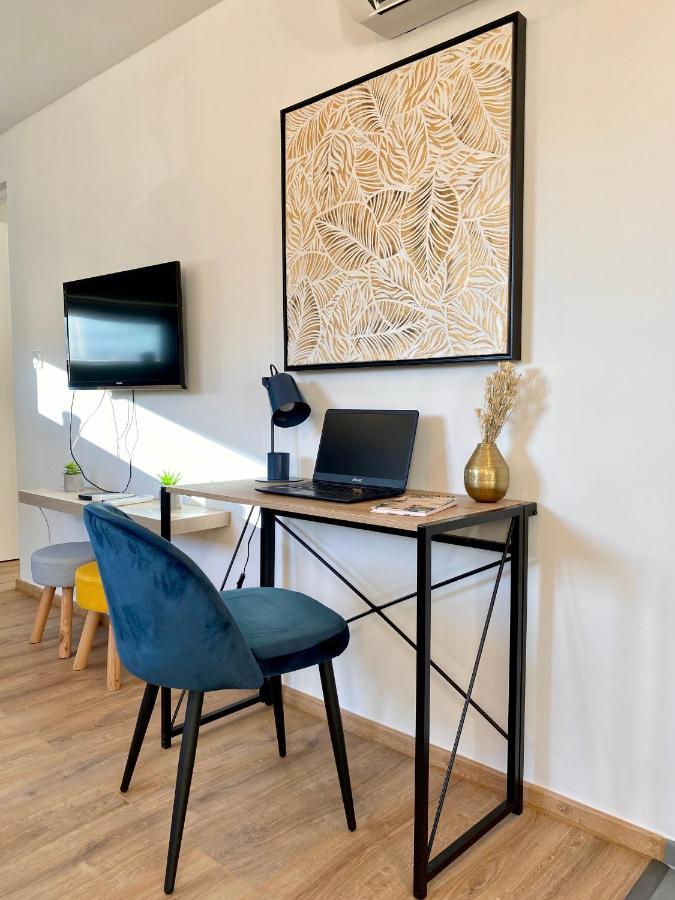 Cosy & Chill Appartements - 10 Min De La Mer - Jardin, Netflix, Terrasse, Fibre & Parking Cagnes-sur-Mer Exterior photo