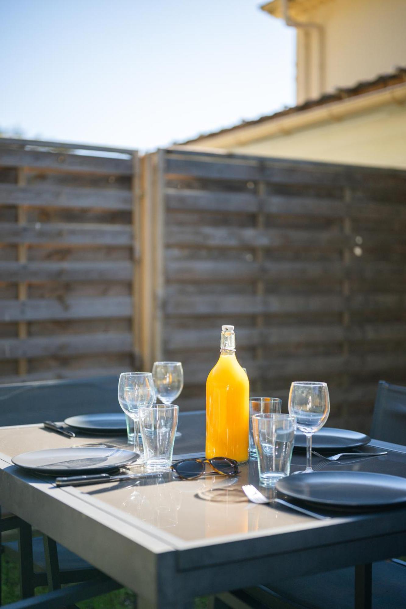 Cosy & Chill Appartements - 10 Min De La Mer - Jardin, Netflix, Terrasse, Fibre & Parking Cagnes-sur-Mer Exterior photo