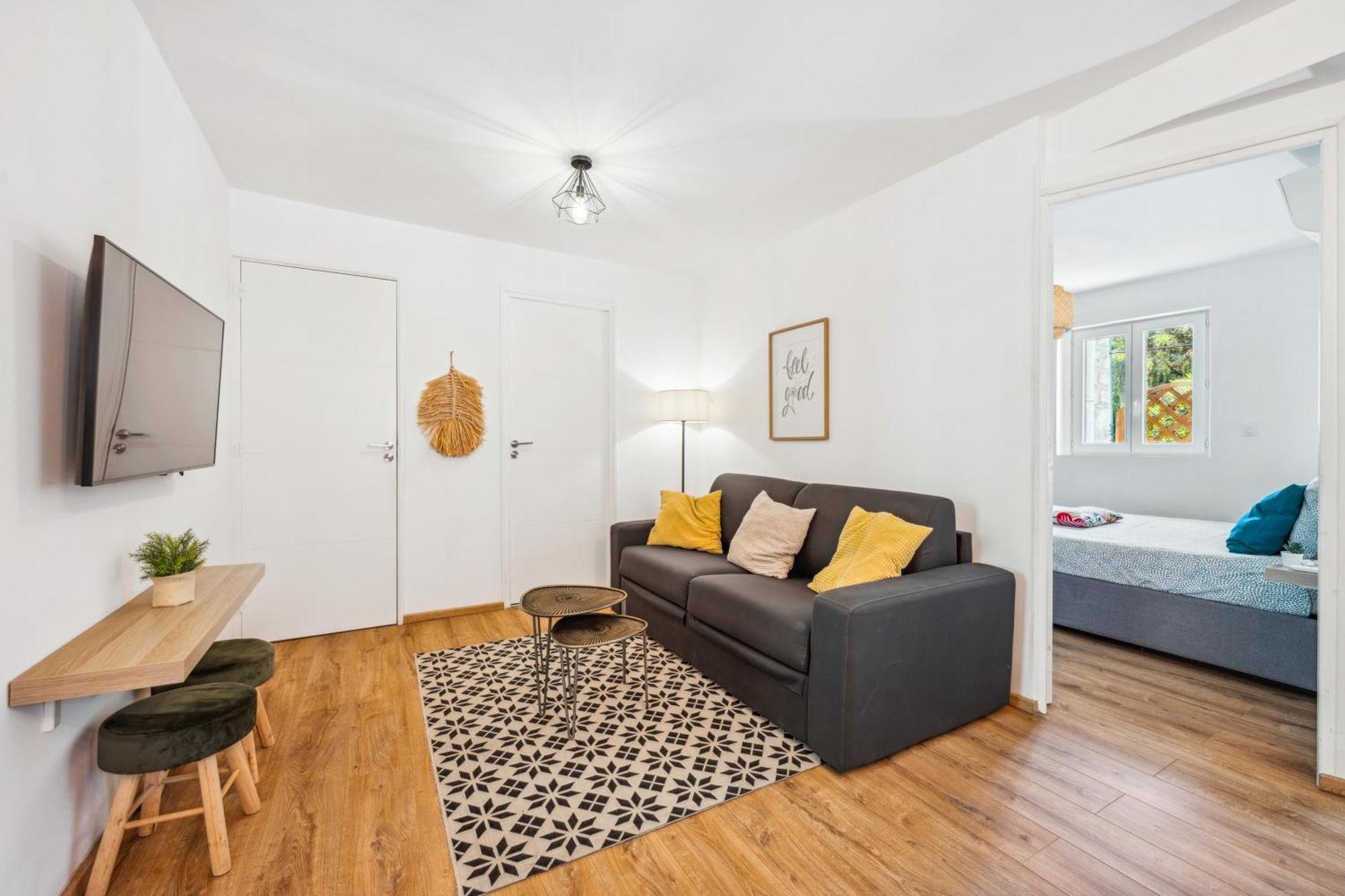 Cosy & Chill Appartements - 10 Min De La Mer - Jardin, Netflix, Terrasse, Fibre & Parking Cagnes-sur-Mer Exterior photo